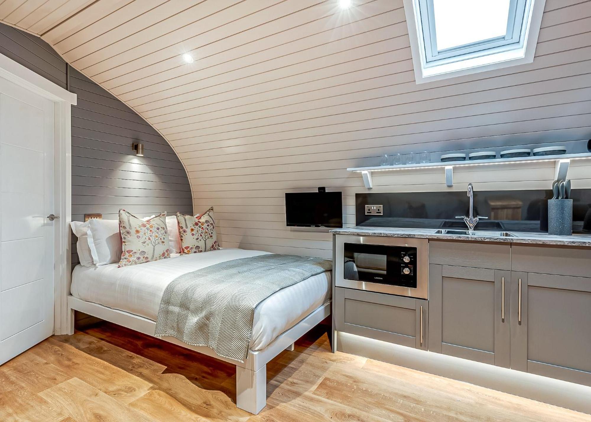 Long Ashes Park Hotel Threshfield Room photo